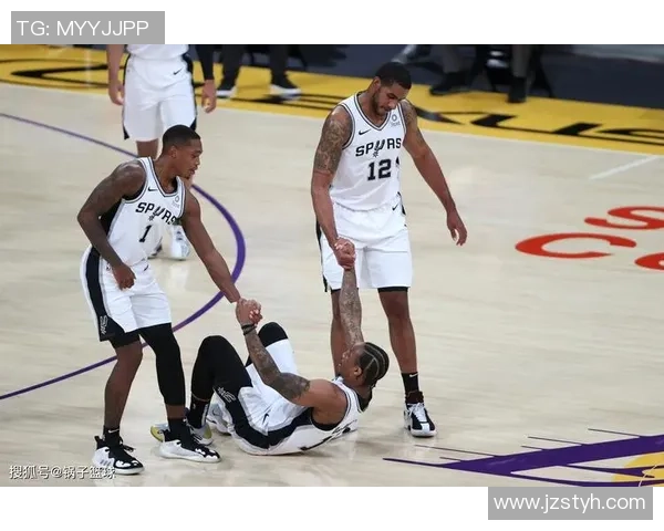 勇士迎战雷霆 孙明辉对决希尔顿 双方力拼季后赛名额